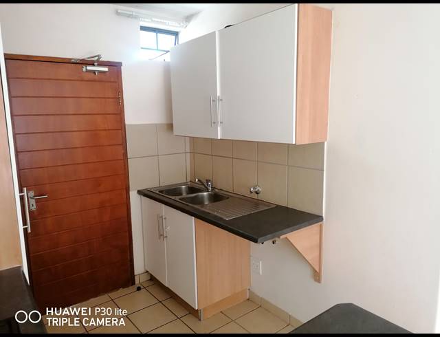 2 BEDROOM FLAT RENTED IN DIE WILGERS